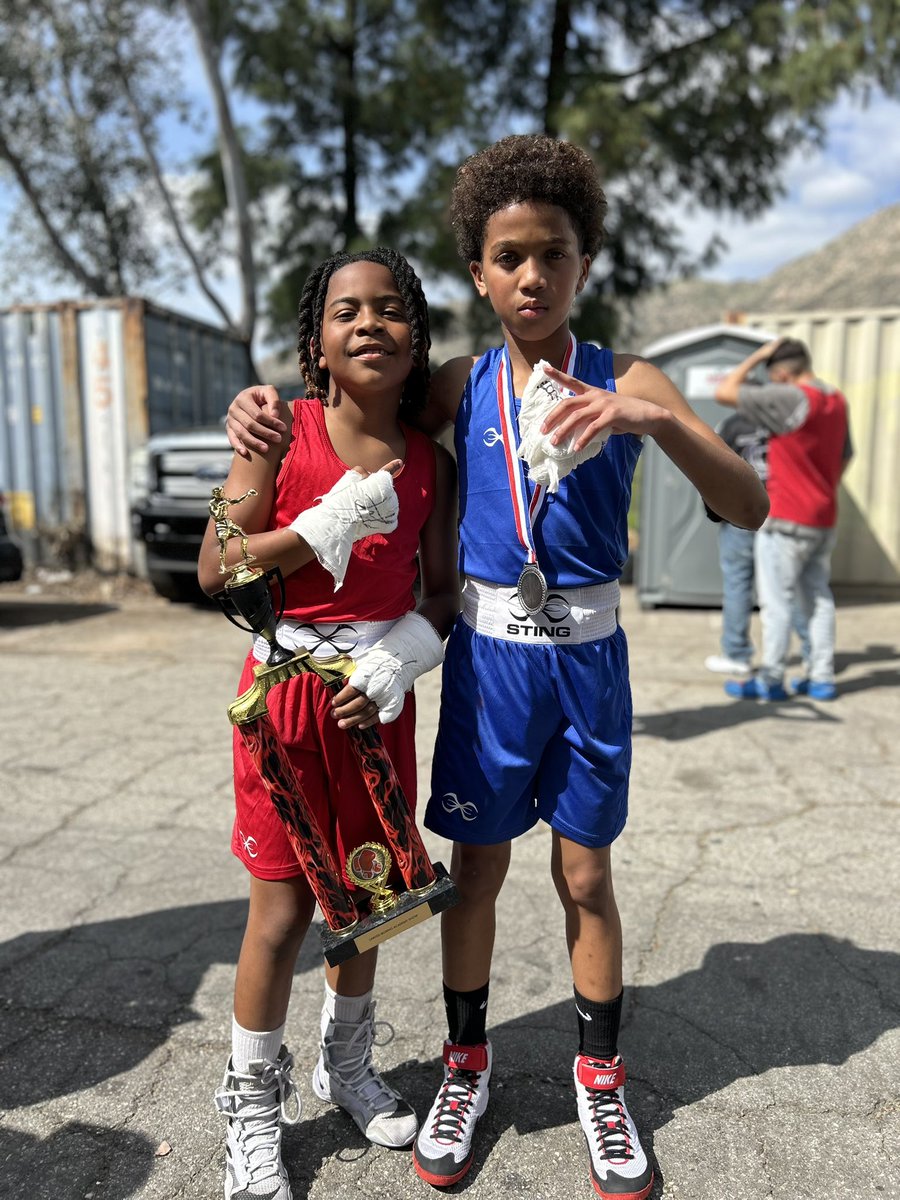 ssvalleyboy's tweet photo. These 2  young soldiers went to battle today. 💪🏾
BIG Shot out to @HRamirezBoxing, 
@KingAceLxR, and @USABoxing 
#HardWorkAndDedication https://t.co/VnkVyuglxx