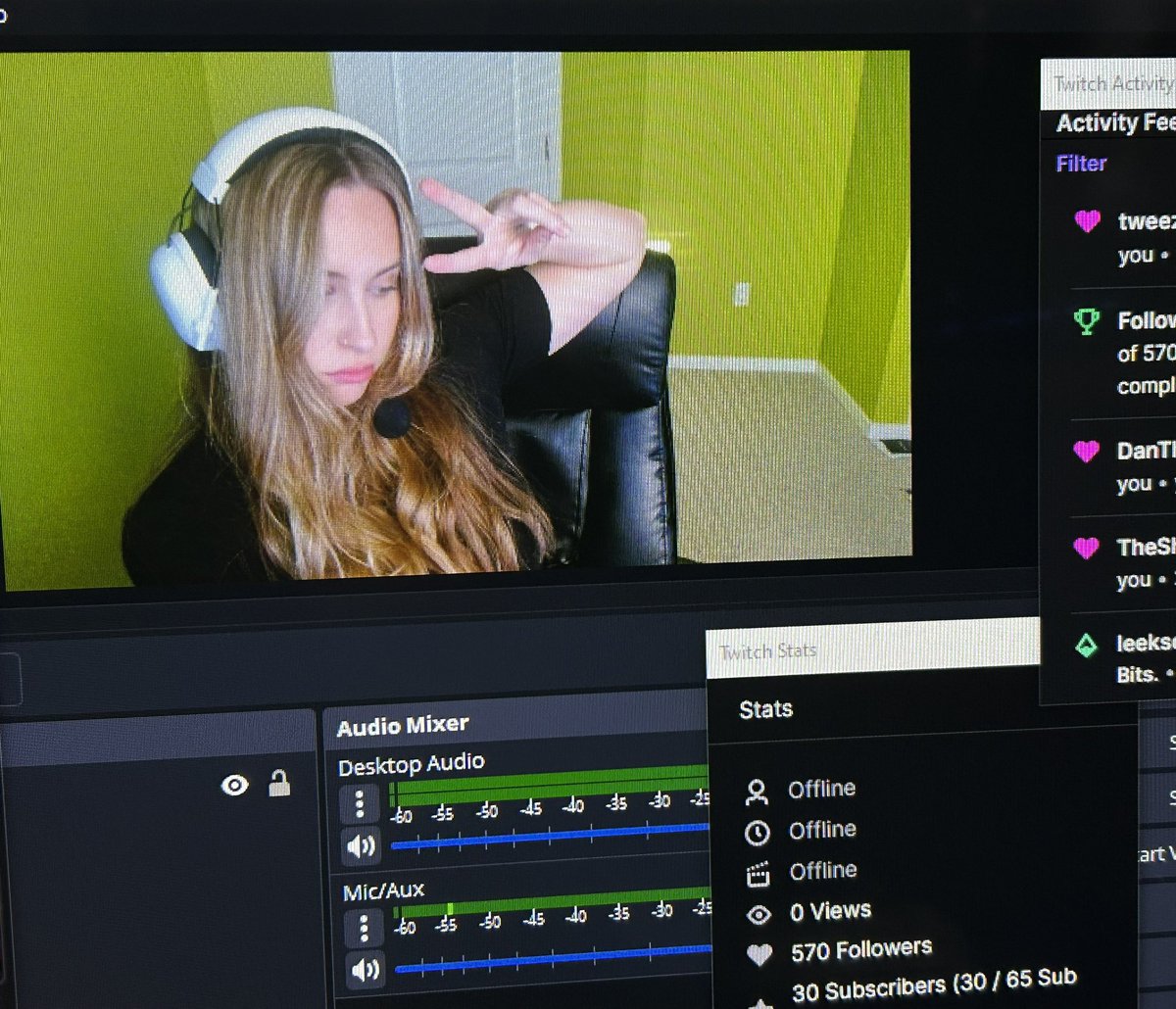 charlenephil01's tweet image. My 1 year affiliate anniversary🥹
twitch.com/CertifiedEgirl