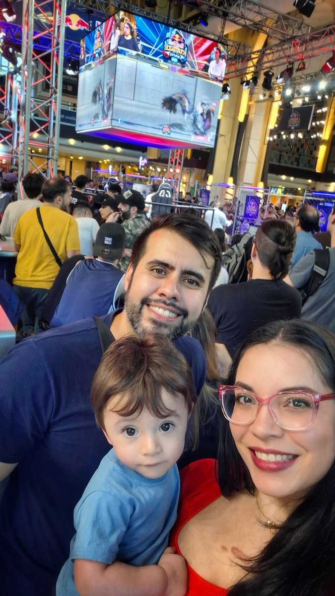 David Lara (@celfcoollara) on Twitter photo Hoy no pude ganar, pero regreso tranquilo a casa. Felicitaciones <a href="/Salvatore_vnzla/">Salvatore_SF</a>, estoy orgulloso de ti. Hoy no pude ganar, pero regreso tranquilo a casa. Felicitaciones <a href="/Salvatore_vnzla/">Salvatore_SF</a>, estoy orgulloso de ti.