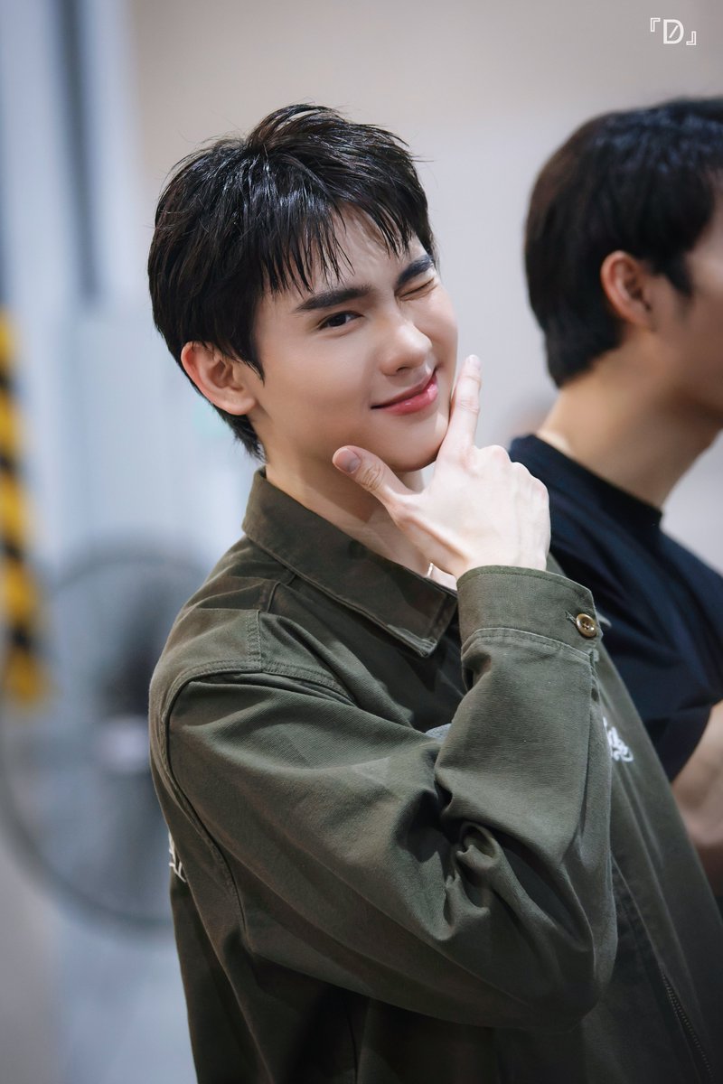 I know i am 🆒😉
#kasibook 🍅
#BKKIBF2025xForceBook