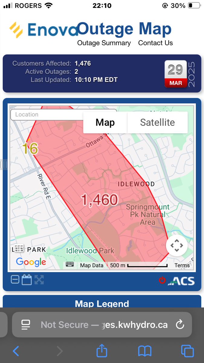 About 1460 customers affected in power outage E Kitchener. 1-3 mm ice accretion on trees, cars  around here. Pavement bare and wet. #onstorm #onwx