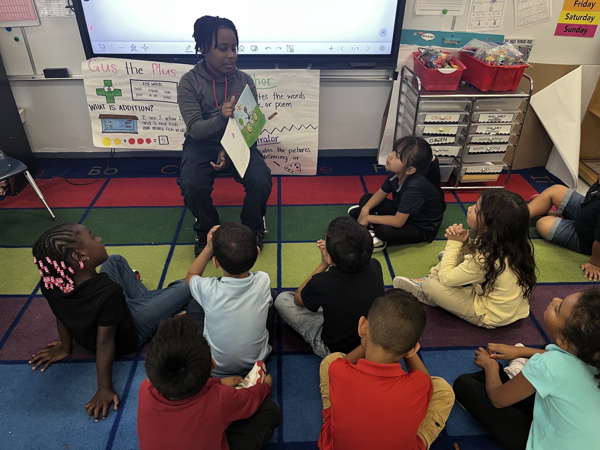 ⁦<a href="/BrowardElem/">Broward Elementary</a>⁩ Beta club scholar reads to Kindergarten Ss to build reading comprehension and fluency. We lead by serving others. ⁦<a href="/nationalbeta/">National Beta</a>⁩