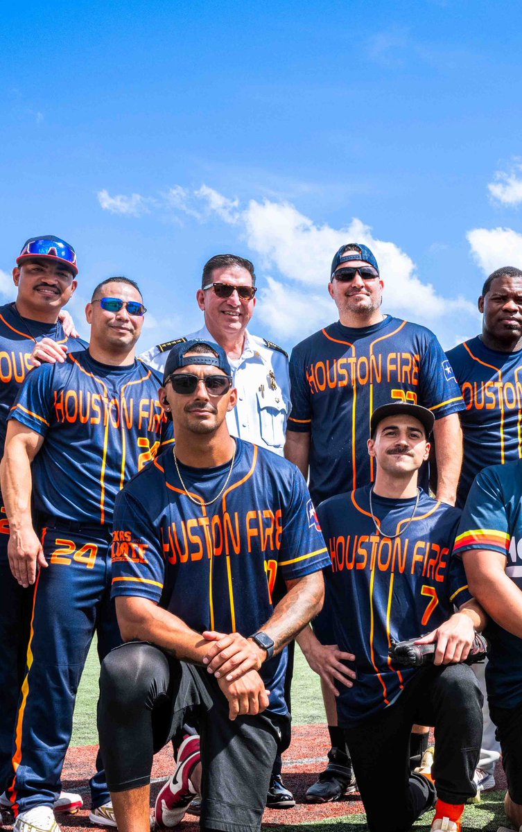 HFDChiefMunoz's tweet image. Whether serving in disaster, celebrating our softball team, or just hanging out at the station with the rank and file, I have the best job in @HoustonTX. Long nights and hard days are worth it every single time when it means connecting with my team @HoustonFire.
We got you.