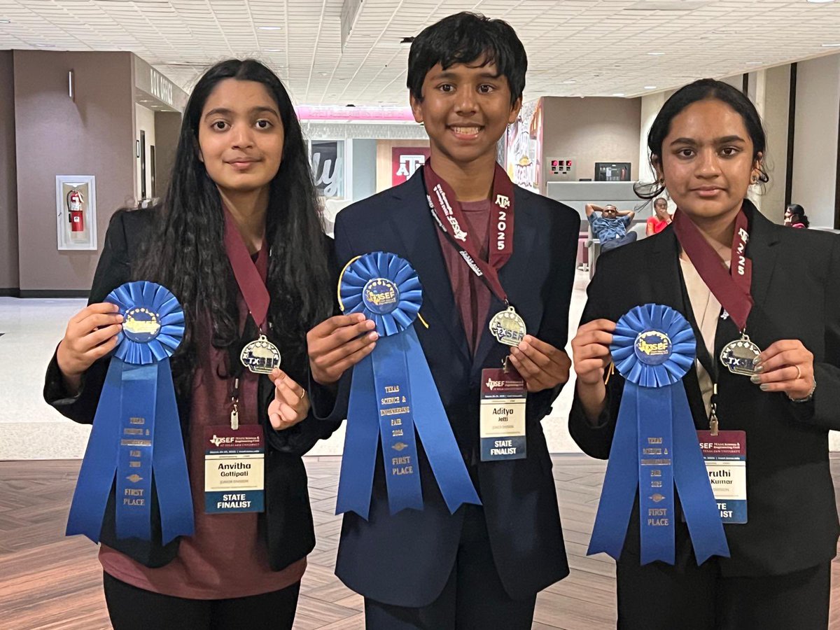 Our QVMS students won 1st place in Biomedical Engineering at the state Science and Engineering (SEF) fair!!