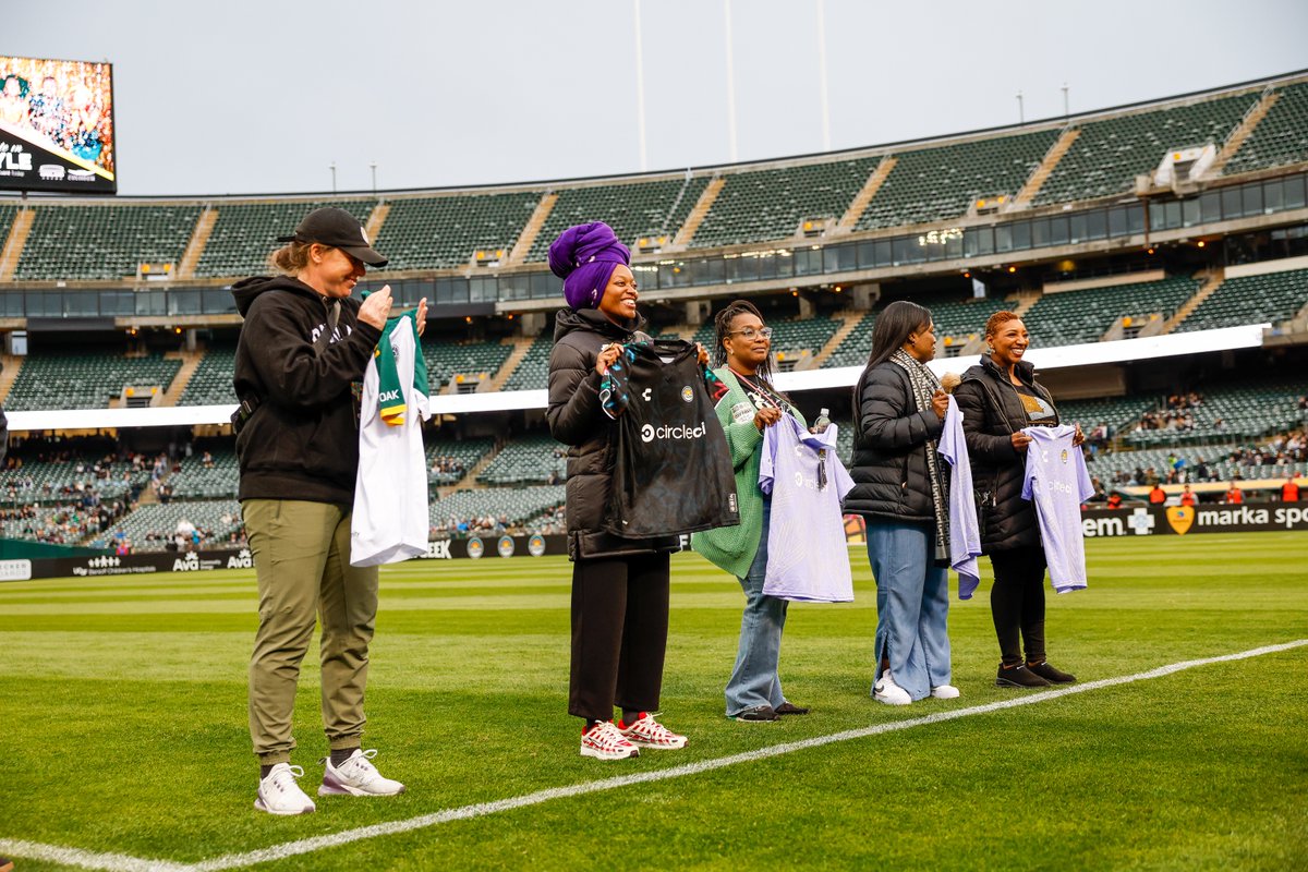 Women’s Empowerment Night. 🖤

Tonight and always, we celebrate the strength, resilience, and impact of women in Oakland and beyond. We honor the athletes, leaders, and change makers who inspire progress on and off the field.

#OAKvLVL | #OaklandFirstAlways