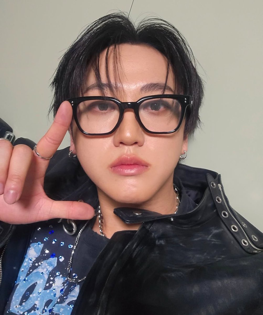 changbinfiles's tweet photo. SAVE ME JUTDWAE SAVE ME https://t.co/uJMQ7OI27Q