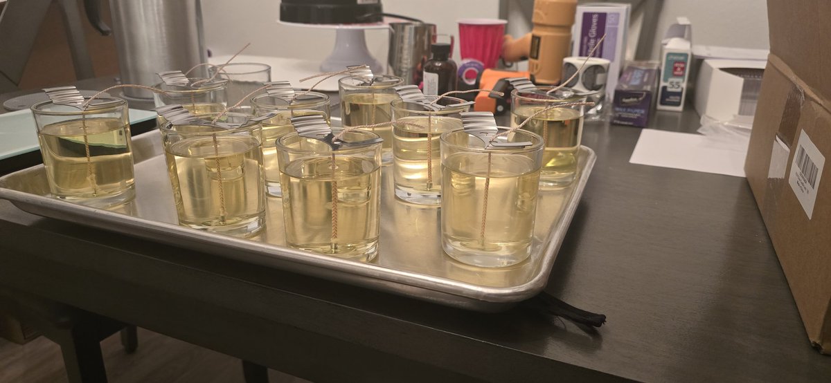 Just poured a batch of Line-dried linen scent! 

Now we wait until they set up. 

Get yours here mountainmeadowscandles.com