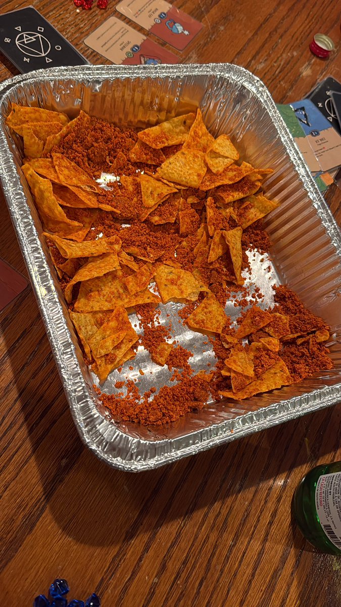 Donsbuns's tweet photo. @Doritos what is this… https://t.co/ldfvsmUgtf
