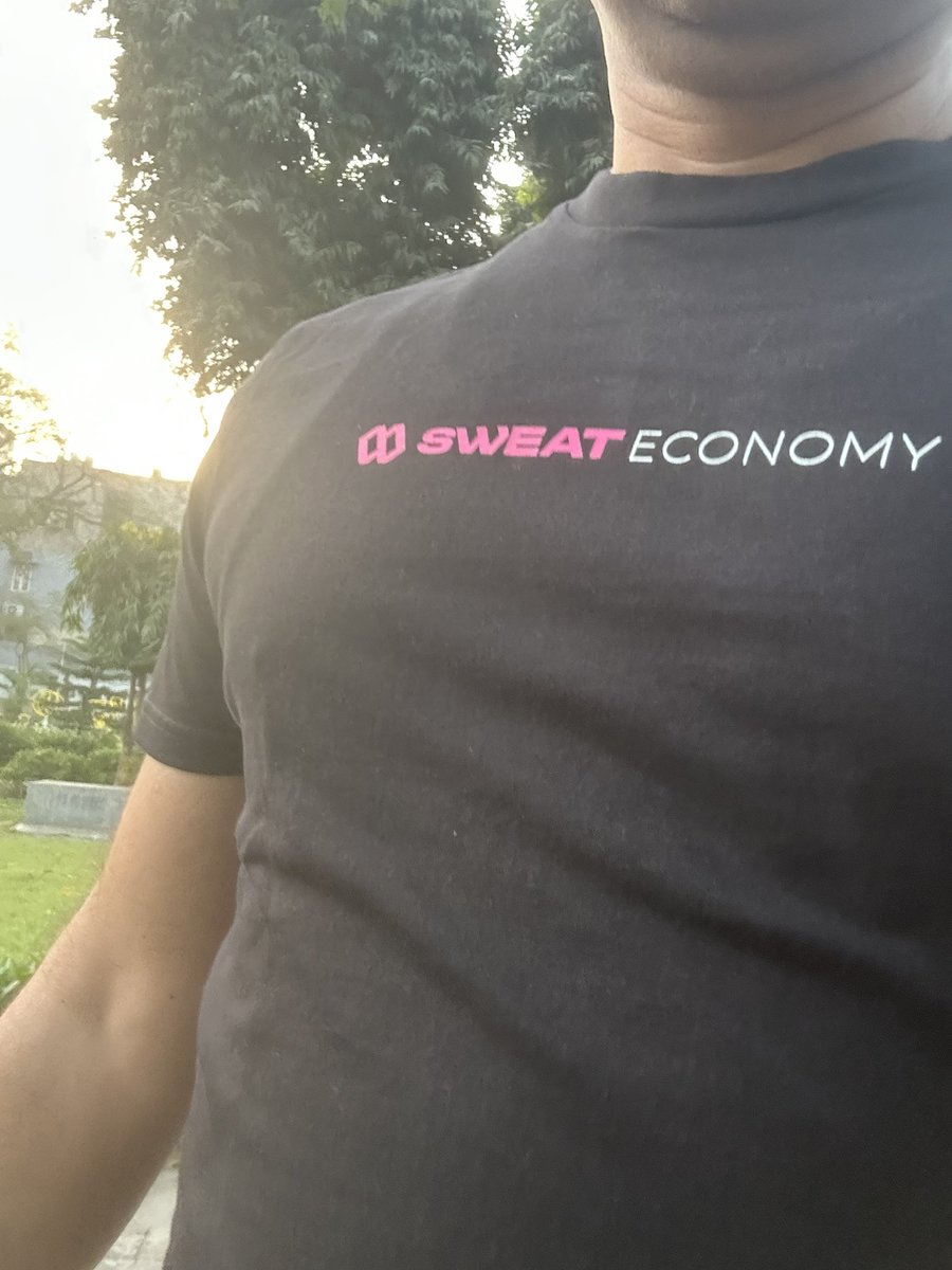 Anukuls's tweet image. Walking with Swag with @SweatEconomy 
Go Walk 🚶‍♂️
#KeepWalking