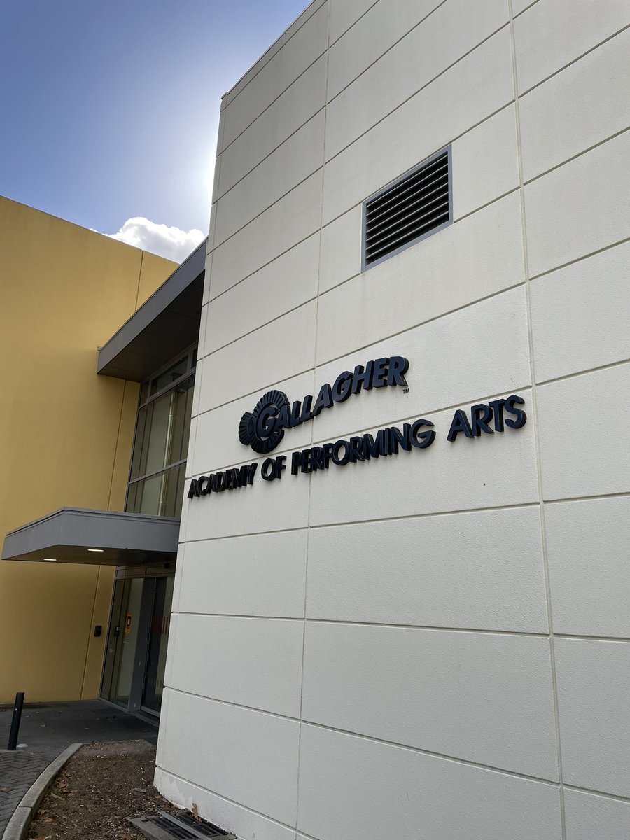 Ian Tindale (@iantindale) on Twitter photo I had a super few days working with singers and pianists at #TANZOS <a href="/waikato/">The University of Waikato 🎓</a>. Lots of lovely song and chance to share ideas and repertoire in their beautiful campus. Thanks for having me! Time to explore the North Island next. I had a super few days working with singers and pianists at #TANZOS <a href="/waikato/">The University of Waikato 🎓</a>. Lots of lovely song and chance to share ideas and repertoire in their beautiful campus. Thanks for having me! Time to explore the North Island next.