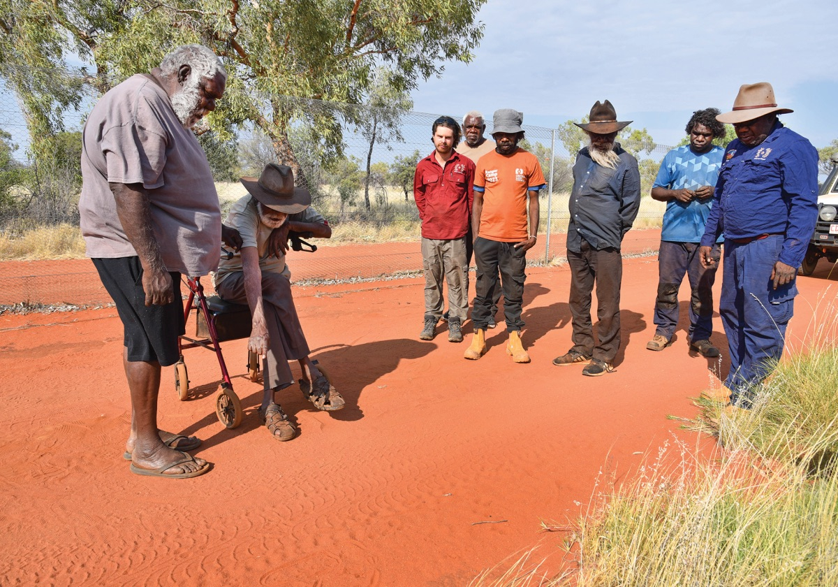 NT Indigenous rangers are combining digital mapping, drones and infrared surveys with 65,000+ years of traditional knowledge at this year's CLC ranger camp. New tech meets ancient wisdom in caring for Country.

Learn more 👉🏾 bit.ly/4c3MXqS

#CaringForCountry