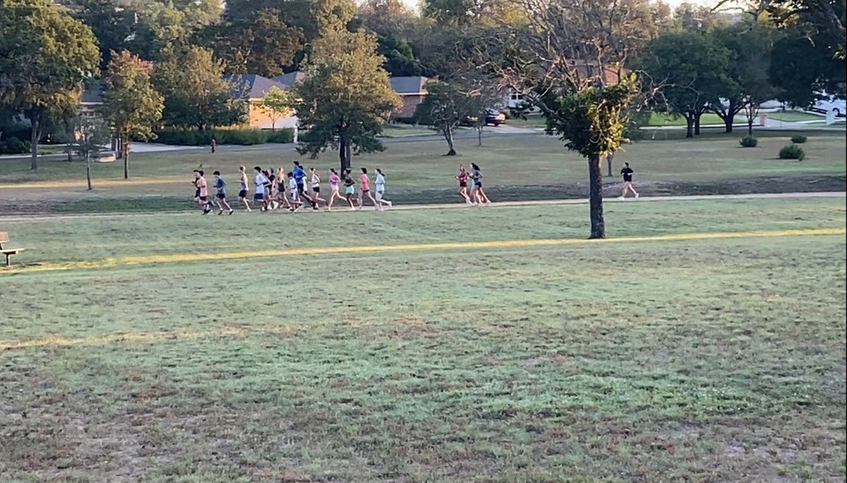 CodyRayTaylor's tweet image. Started the day at Texas Relays, where Jackson Kerth took 5th as a soph in Shot-Put. Ripped straight back to get in the last true workout before district with the milers. I’m tired, but I love it, and I’m proud of the work these kids put in.