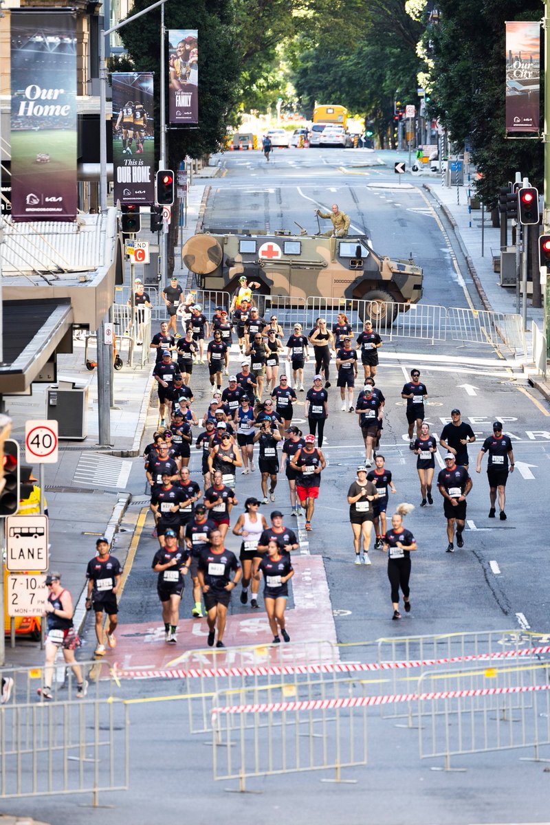 Service to our community, health &amp; fitness are key parts of life in #AusArmy. #RunArmy in Brisbane today was a great effort in support of @Legacy and showcased all of this. Congratulations and thank you to everyone who took part! See you in Townsville.