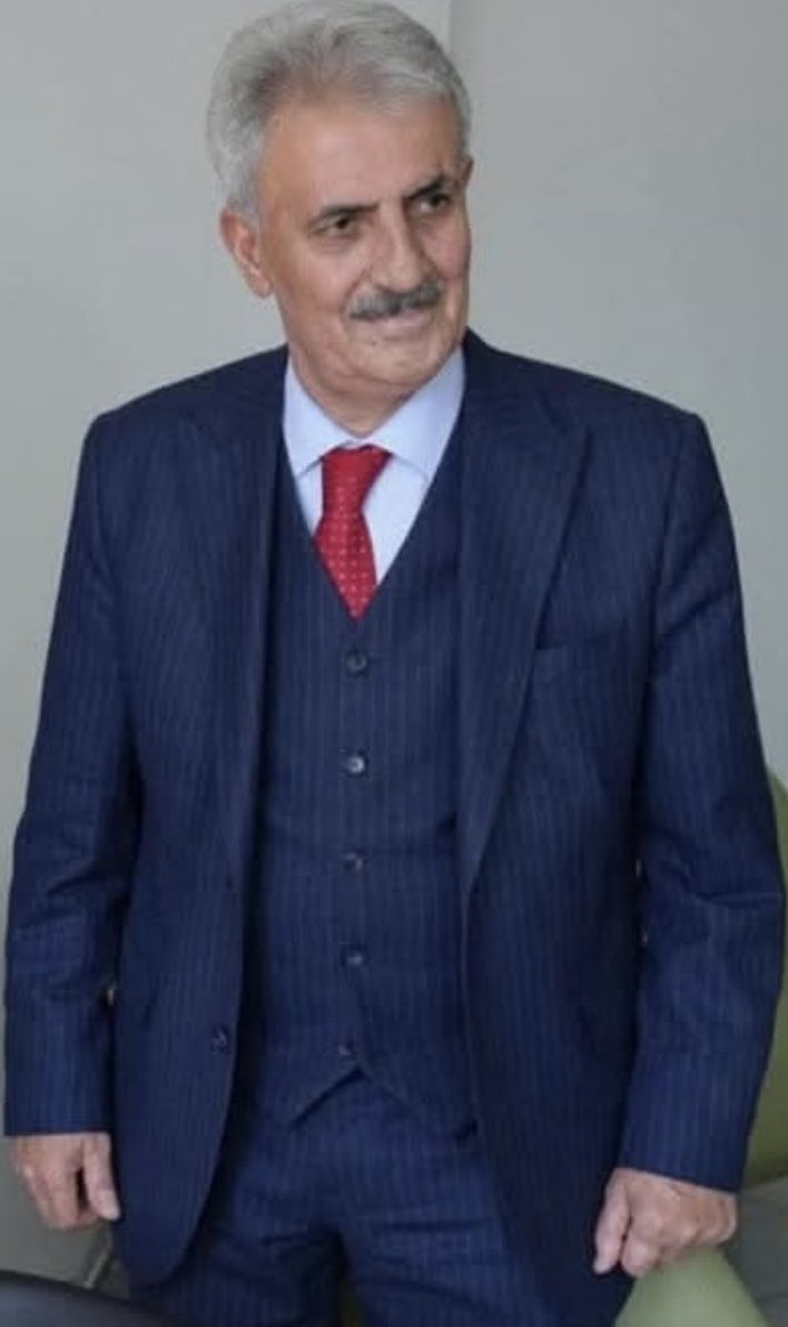 İnna lillah We inna ileyhi raciun.  
Kıymetli büyüğümüz Toplumumuzun temel Direği;
Sayın Kazım ATAOĞLU'nun vefat haberini derin bir hüzünle öğrenmiş oldum. 
Rabbim Rahmet eylesin.
Toplumumuzun Başı sağolsun.