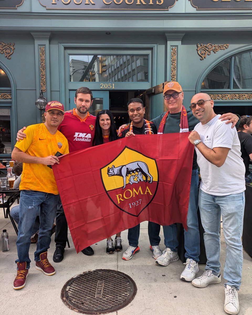 Another important win and two massive games coming up in the race for Europe! Avanti così! #ForzaRoma #LecceRoma #capitaleperlacapitale💛♥️