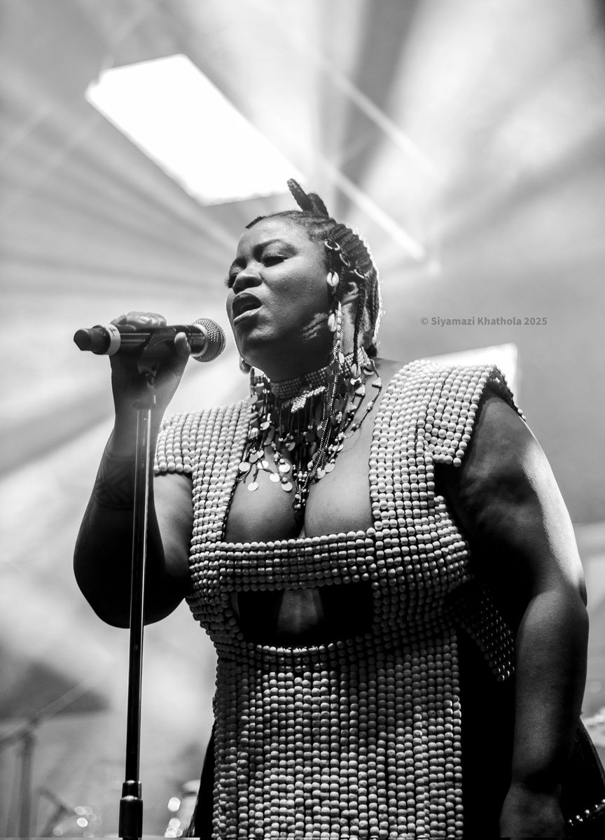 King <a href="/thandiswamazwai/">Thandiswa Mazwai</a> 👑 #JazzInTheLights #SeeYaPhotography