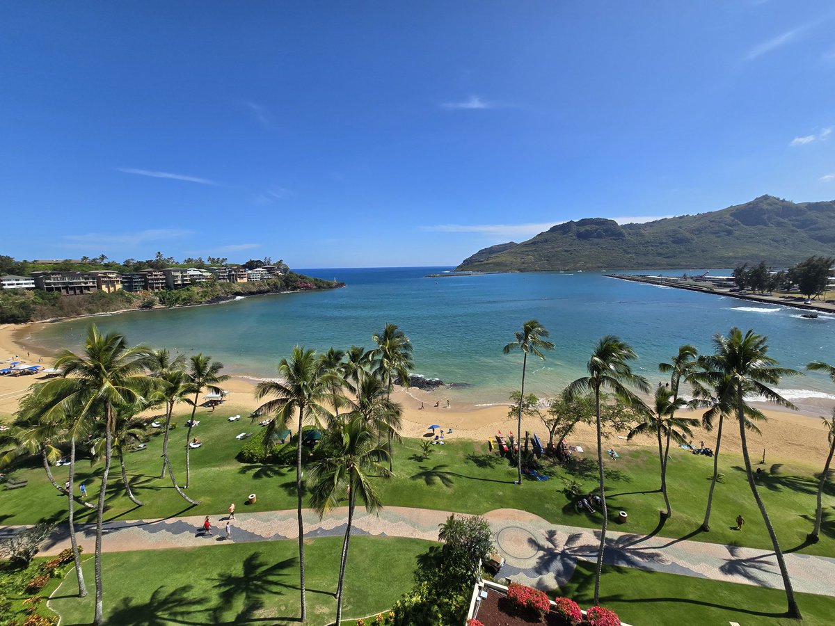 Aloha! It's time for #OlusAdventures Spring Break edition! We are looking forward to a restful week in Kauai!