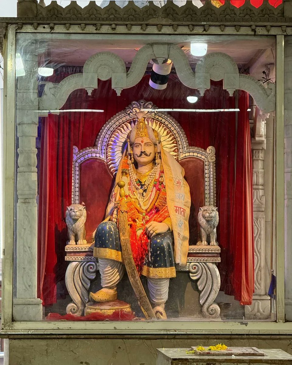 AVIANASHSINGH's tweet image. चैत्र शुक्ल प्रतिपदा नवसंवत्सर विक्रम संवत् २०८२ भारतीय नववर्ष तथा चैत्र नवरात्रि की हार्दिक बधाई एवं शुभकामनाएं !! 🌺🙏

 सम्राट विक्रमादित्य परमार🚩

 #samratvikramaditya