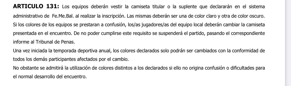 fabioale63's tweet photo. @sebalenci @ElMaurixxx , yo nos dirigió un tal Pucheta- Medina  y me dijeron que el reglamento cambio, en caso de que ambos equipos tengan los mismos colores de camiseta, cambia el visitante, es así? Llegue y vine al ver el reglamento y dice esto, está mal? https://t.co/3WwYpEIpmN