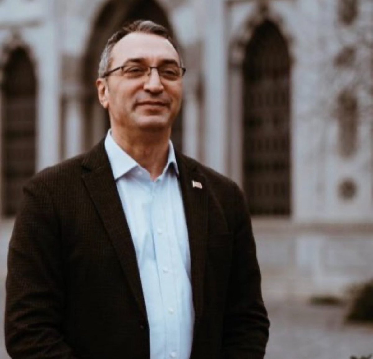 yektakopan's tweet image. Kültür ve tarih yağması olmasın dedi. Duyurdu, durdurdu, çalıştı, başardı. Sağlık sorunlarına aldırmadan işini yaptı.
@mhrpolat 

#MahirPolatıSerbestBırakın