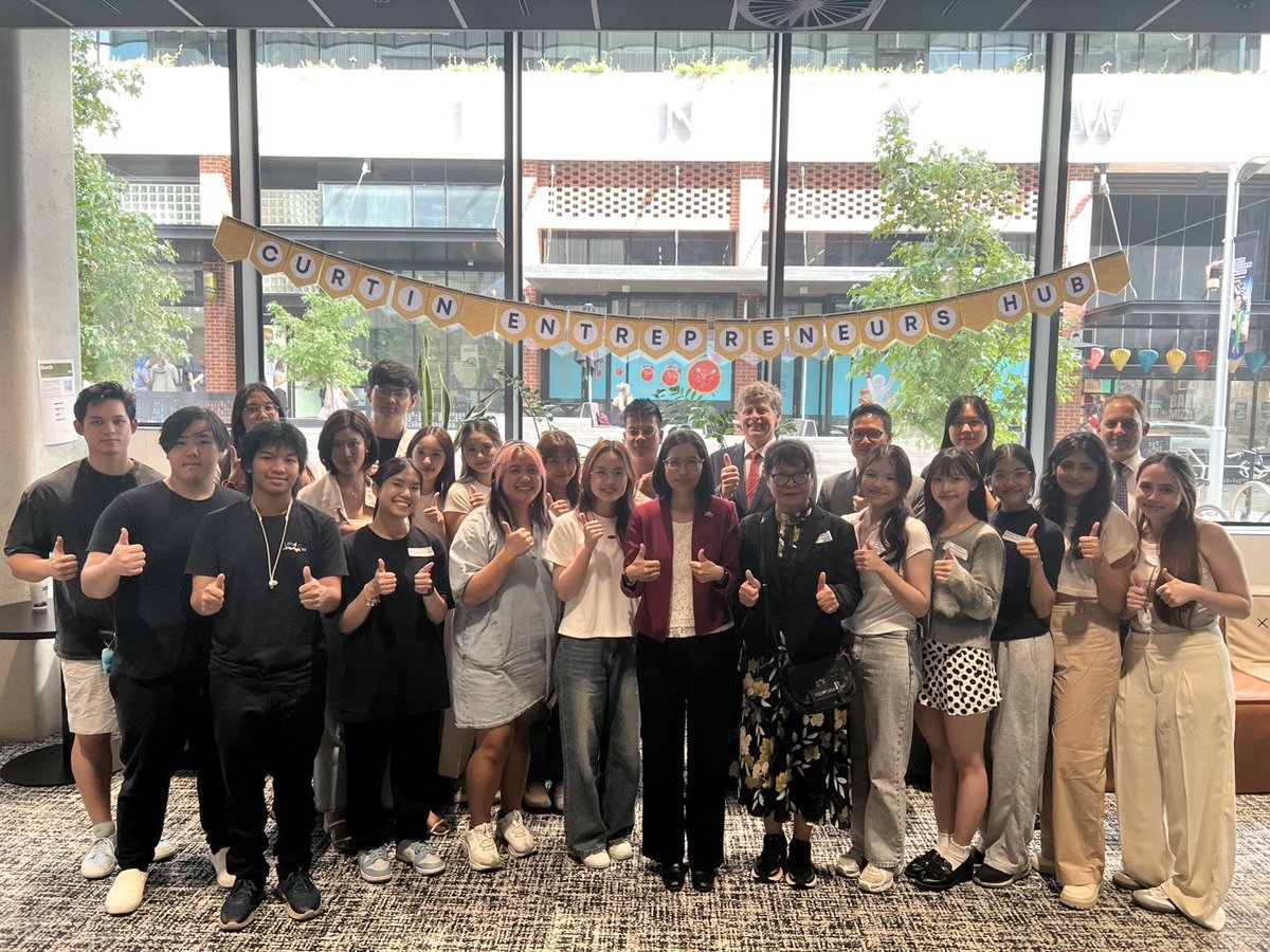 Arjaree Sriratanaban (@a_sriratanaban) on Twitter photo Much appreciation to Prof. Xiaotian Zhang PhD, DVCG, & team at Curtin University for the warm welcome. <a href="/RTECANBERRA/">Royal Thai Embassy Canberra</a> look forward to continuing our conversations on #education #research #innovation collaboration. Also very pleased to meet some of Thai students there. (27 Mar 2025) Much appreciation to Prof. Xiaotian Zhang PhD, DVCG, & team at Curtin University for the warm welcome. <a href="/RTECANBERRA/">Royal Thai Embassy Canberra</a> look forward to continuing our conversations on #education #research #innovation collaboration. Also very pleased to meet some of Thai students there. (27 Mar 2025)