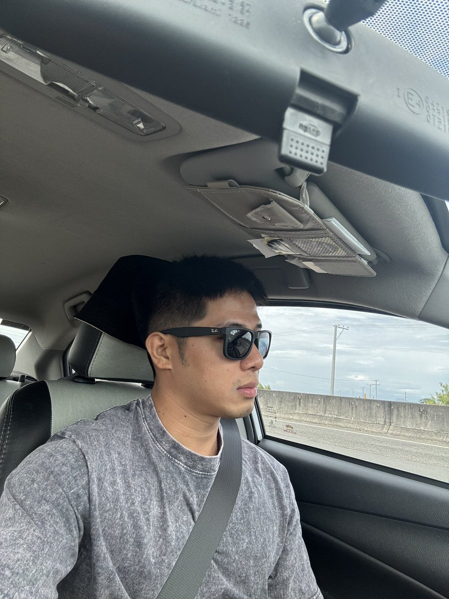 jickson0326's tweet image. See you at 10 PM! ✨ @infinity_spa_ph #Makati #Relaxation #InfinitySpa