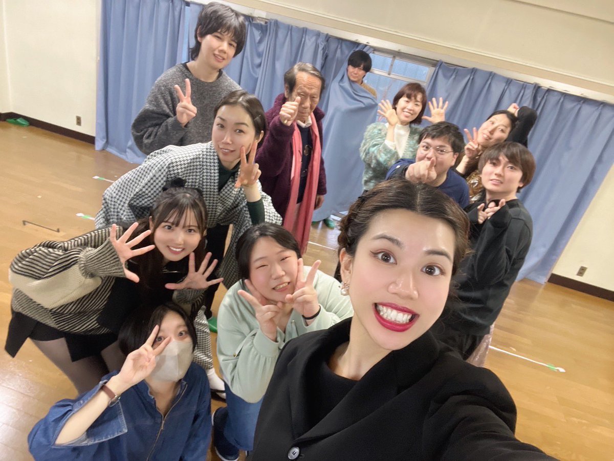 2510_h's tweet photo. 今日レア千秋楽を見てきました❤️

それぞれ個性があって大爆笑してしまったꉂ🤣𐤔

来週はミディアムチームが舞台たちます🍀
うちらも個性爆発なので是非観に来てください💥

👼はすみんチケット👼 

https://t.co/KlpE0yDVOv

応援札もございます！👼
よろしかったら！

https://t.co/d0EW7SlT3i https://t.co/xLoKQsPadp