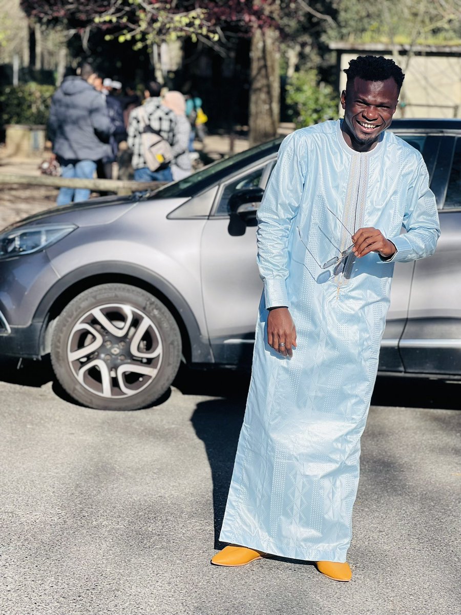 Eid Mubarak from me to you and your family!  May Allah accept our fasts and prayers! 

#eid2015