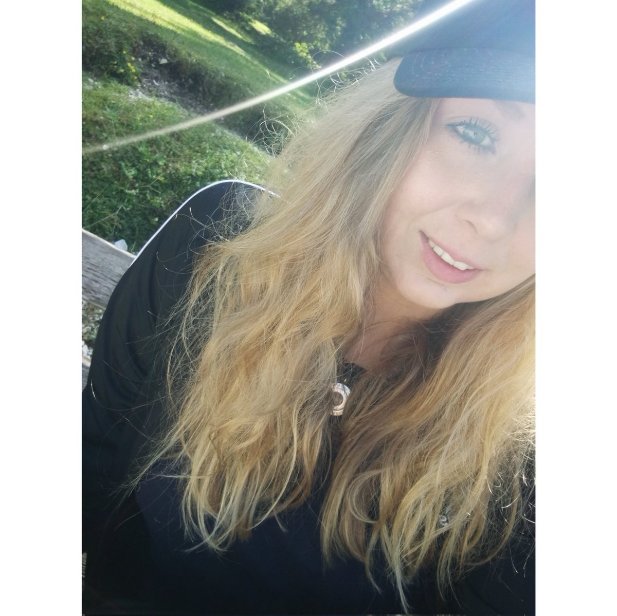 Eva_grssngr's tweet photo. Sonne ☀️, Sonntag. https://t.co/JnBBSx826M