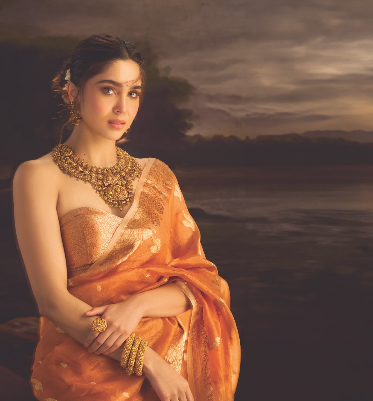 GnR3ruBbwAAUX2J?format=jpg&name=large