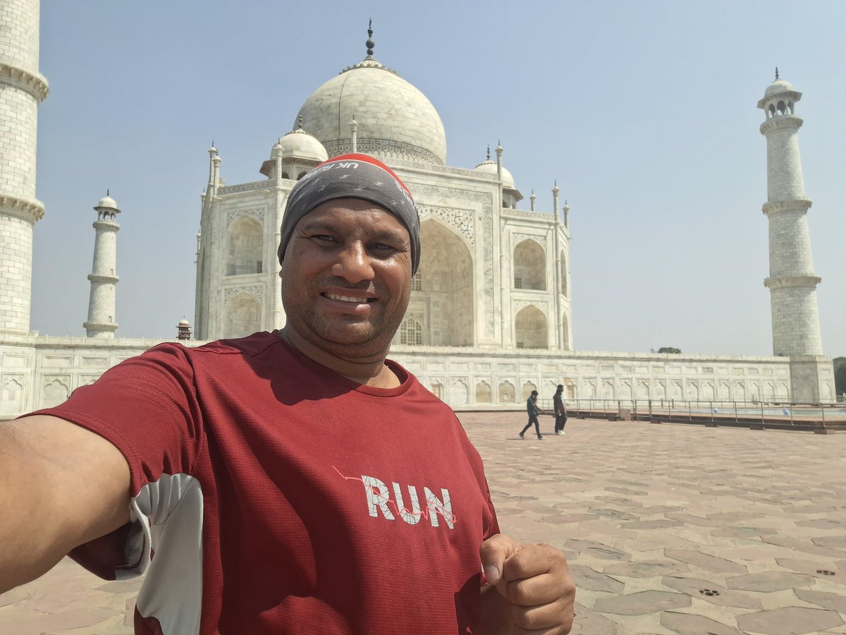 ExpedAdventure's tweet photo. Taj Mahal the symbol of love made in lost love by shah jahan after death of his wife Mumtaz Taj Mahal is located in Agra in Uttar Pradesh India this is in Unesco World Heritage built by mugal emperor shah jahan in 1631 #tajmahal #TajMahalTour #tajmahalguide https://t.co/9FydtS3Jg9