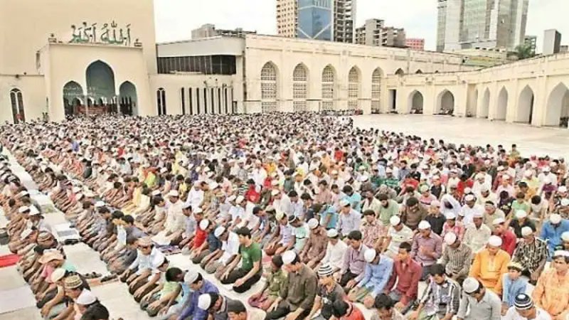 ৭ মহানগরে কখন কোথায় হবে ঈদের জামাত