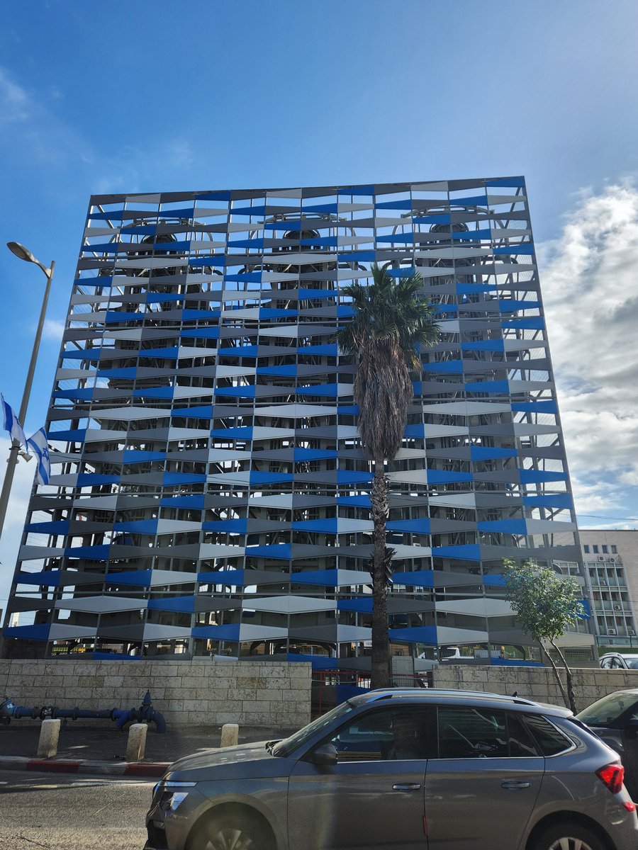 ההר הירוק תמיד tweet media