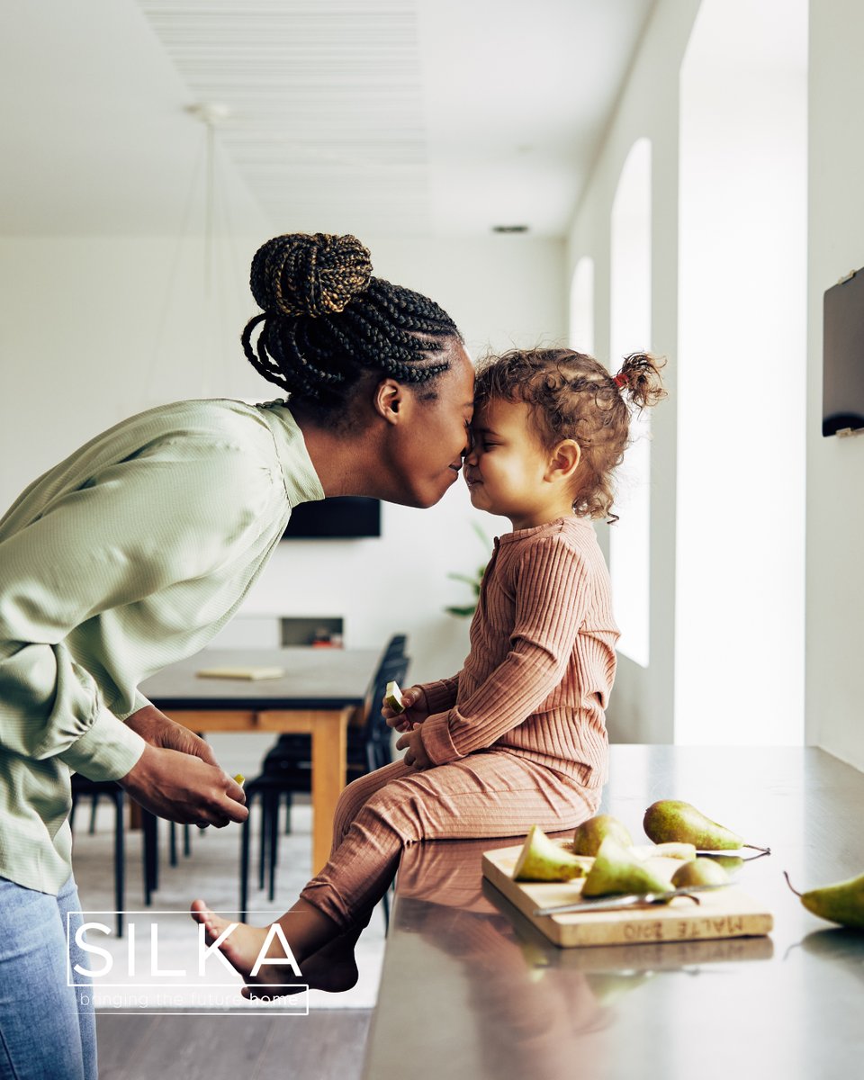 SilkaWindows's tweet image. A brighter space for brighter moments! 💐

This Mother’s Day, let natural light fill your home with warmth and lasting memories. 

SILKA Aluminium Windows and Doors create the perfect setting for special family moments.

🔗 We’re here to help! silkawindows.com/get-in-touch/