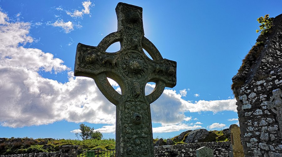 In 2024, our first mint gave you a legendary Irish drop.
In 2025, Project Tìr will give you an Islay legacy.

RT if you believe terroir and tokenisation belong together!

#ProjectTir #WhiskyOnChain #terroir