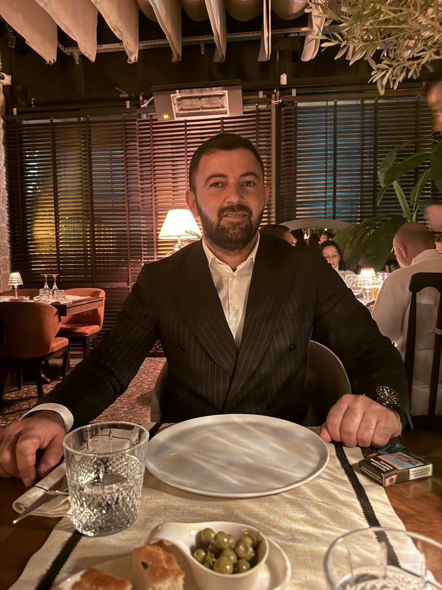 #RamazanBayramı’nızı en içten duygularımla kutlar, sevdikleriniz ile birlikte sağlık, mutluluk ve huzur dolu bir bayram geçirmenizi dilerim.