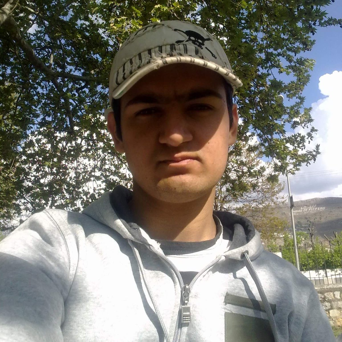 MD Umair Khan tweet media