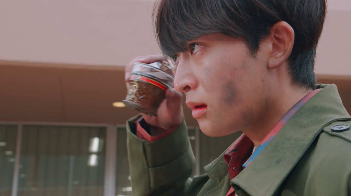 仮面ライダーヴァレン フラッペカスタム 初登場作品:仮面ライダーガヴ