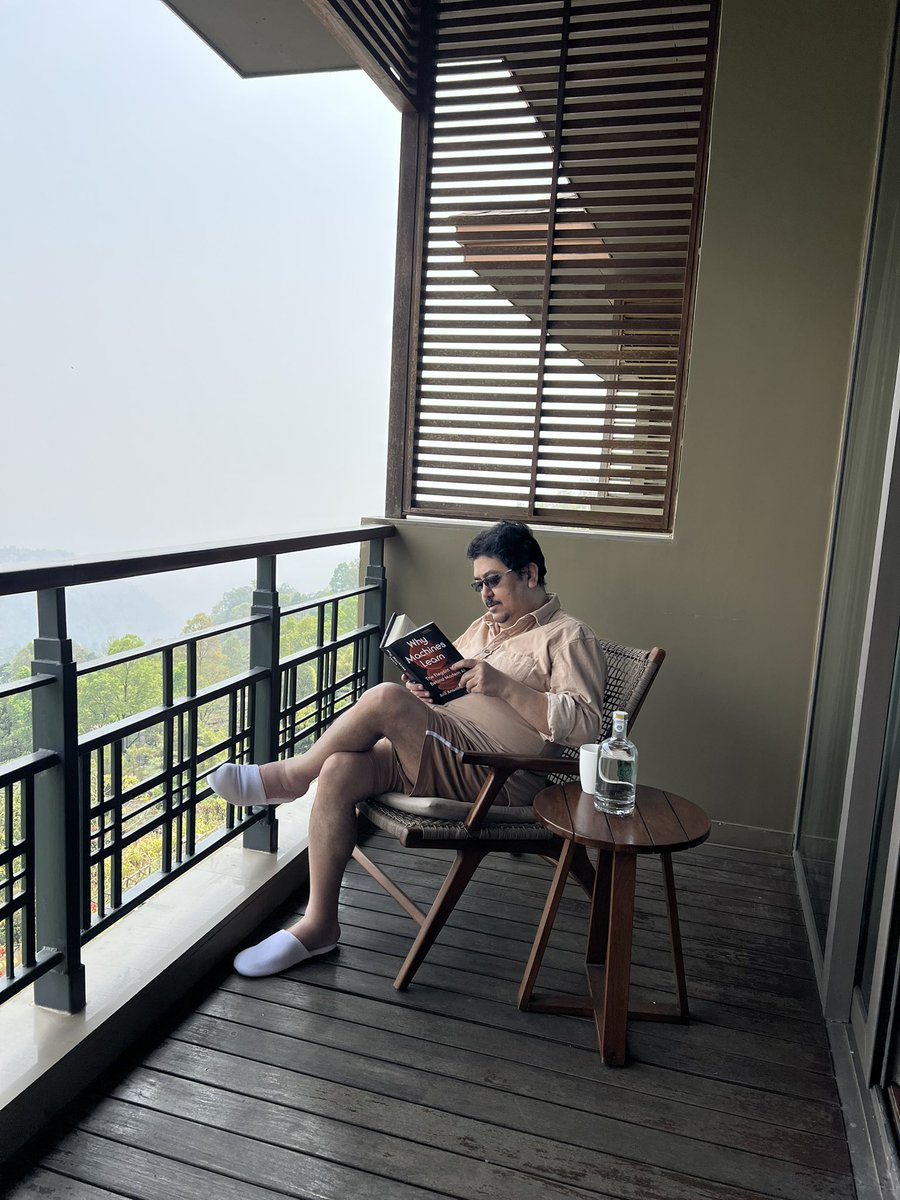debasishg's tweet image. A cup of tea, a book to read and an open balcony overlooking the mountains .. currently enjoying a pleasant vacation .. #serenitynow