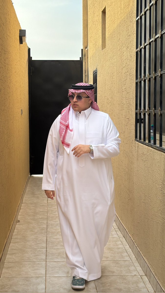 S3_88s's tweet photo. كل عام وانتم بخير ❤️
 #عيد_الفطر_المبارك https://t.co/FsPcqLjcTN