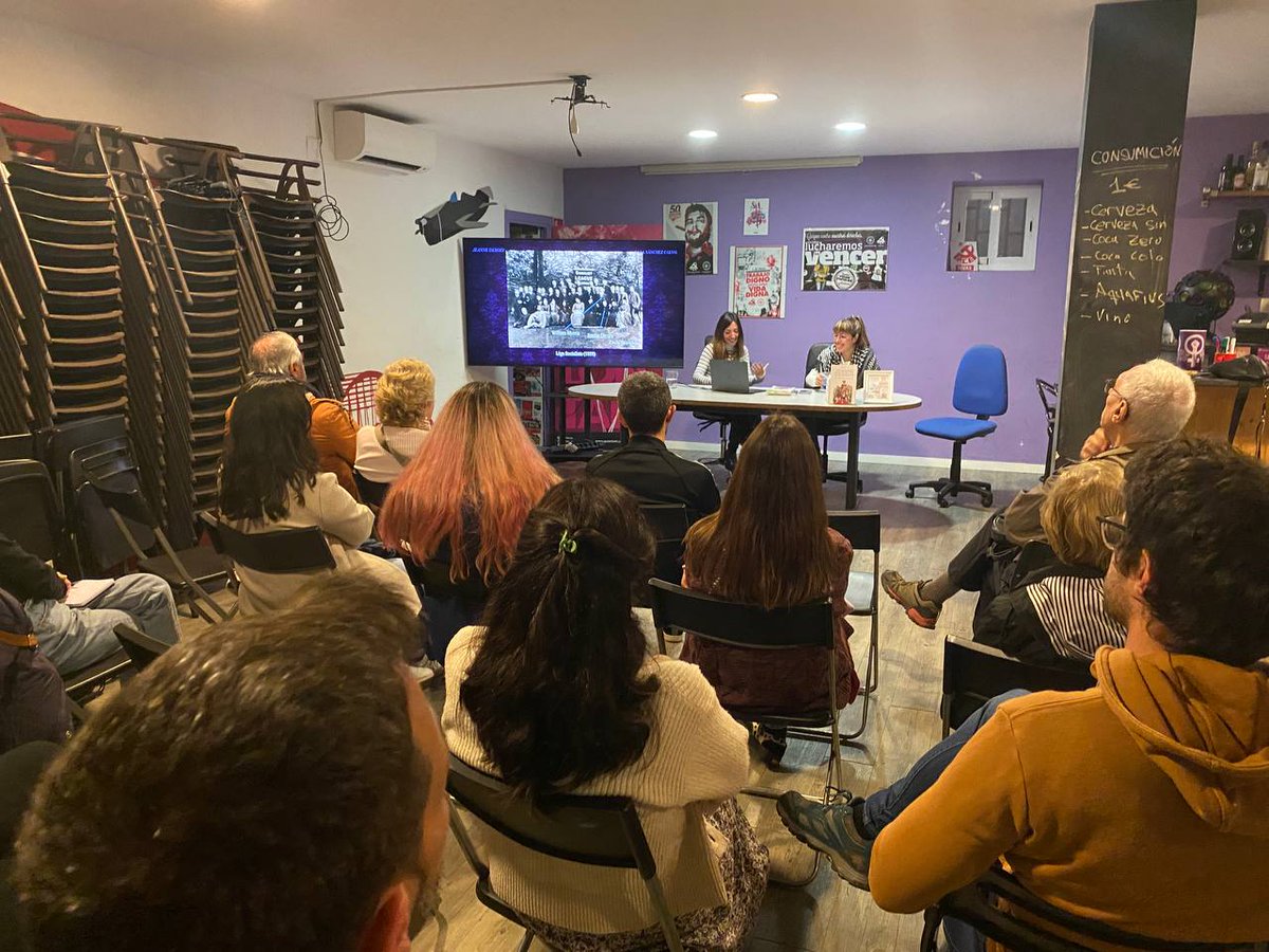PCERivas's tweet photo. Ayer cerramos nuestro mes de marzo feminista muy completo. Un mes que nos recuerda que frente a los vientos reaccionarios, nosotras seguiremos profundizando en el feminismo de clase ¡Juntas y orgullosas, ni un paso atrás! https://t.co/0EWWhTzvGl