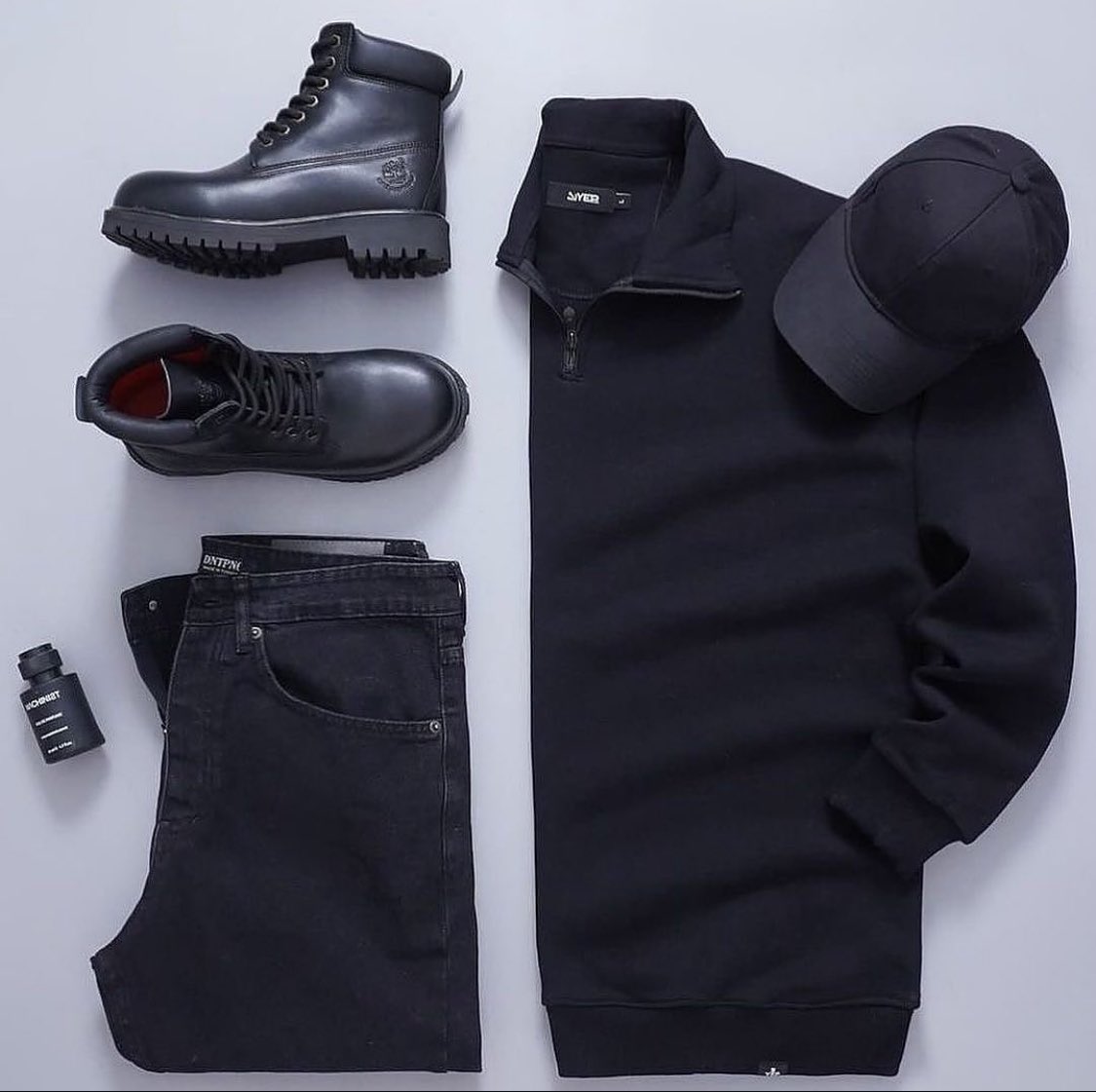 you can never go wrong with BLACK 🖤🔥