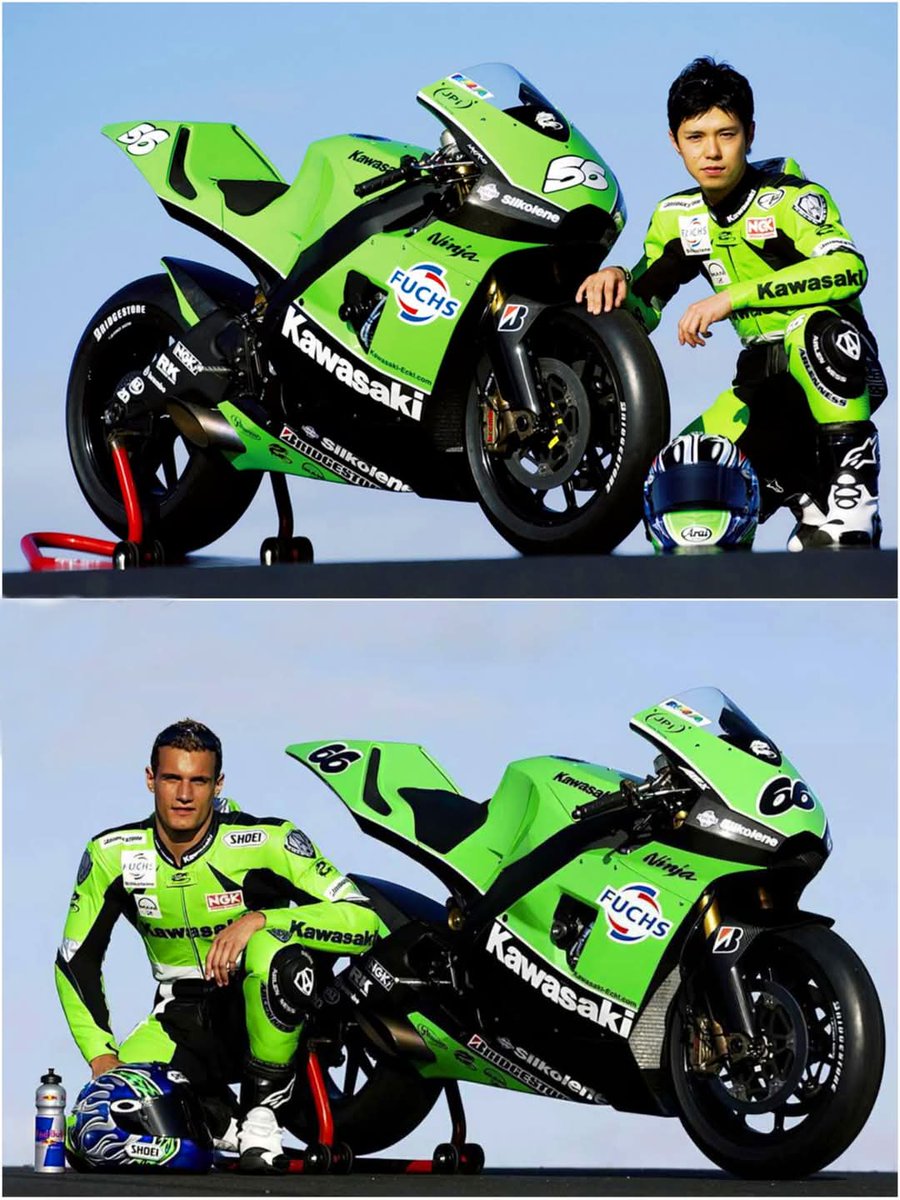 homersimo's tweet photo. "The Green Team"
Linee pulite e armoniose
Una delle più belle MotoGP mai costruite
Kawasaki MotoGP Racing Team 2004 Ninja ZX-RR
#kawasaki #ninjazxrr #motogp #ShinyaNakano #alexhofmann https://t.co/FSwraNxvs9