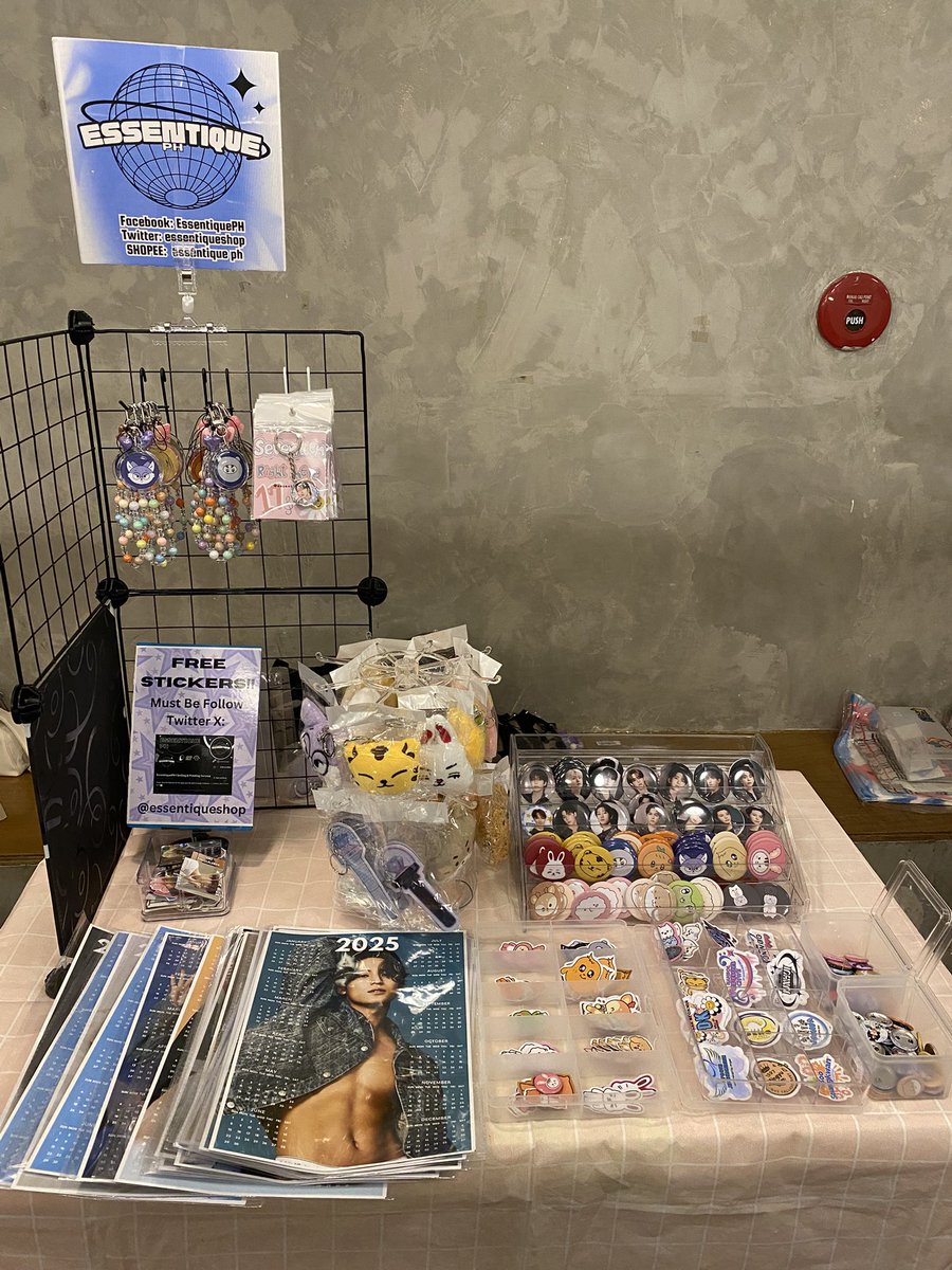 essentiqueshop's tweet image. Here at 📍Kapelight Recto 
Minwon CSE by @DePortraiture

Visit us and avail our merch here 

 #MinwonCSE
 #SaglitNaWalangHanggan