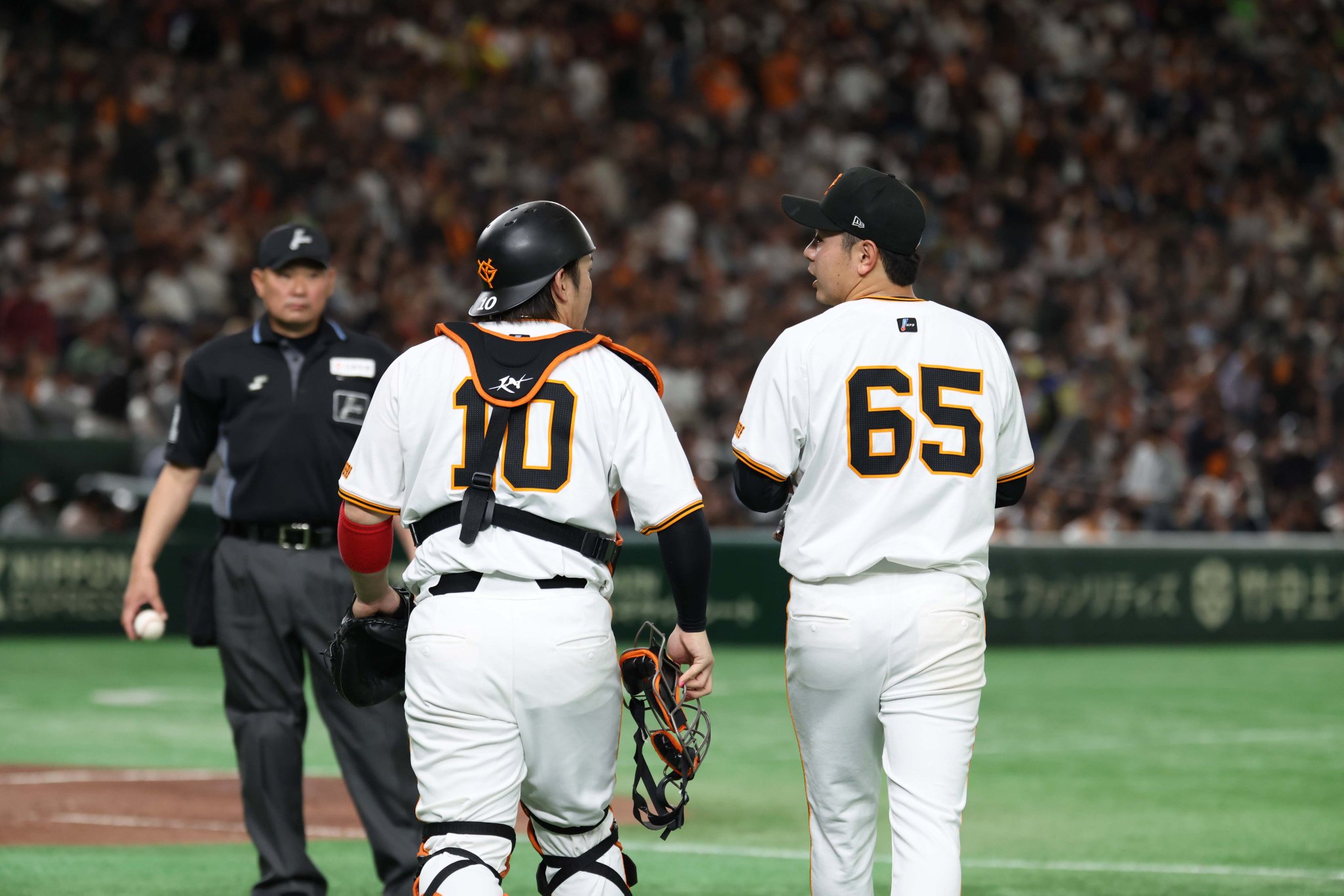 読売ジャイアンツ 巨人 石川達也 ガチャ 朝顔 サコッシュ 横浜スタジアム 石川達也選手 @iskw_tty #石川達也 #巨人
