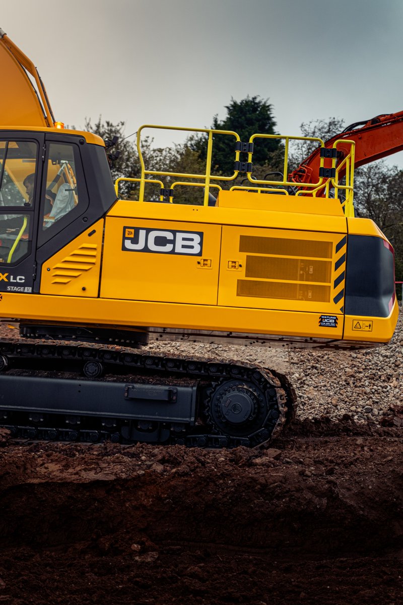Watling_JCB's tweet image. The JCB 370X is out on demo showing why it’s built to lead the 35-40T class. Want to test it for yourself? Book a demo today.
📞 0116 286 3621
📧 enquiries@watling-jcb.com
🌐 watling-jcb.com
#JCB370X #MachineDemo #WatlingJCB #XSeries