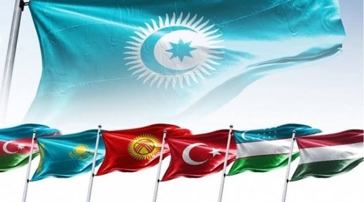 benarifsen's tweet photo. Huzurun, barışın ve merhamet duygusunun tüm gezegende hakim olduğu günlere ulaşınca gerçek bayramlara erişeceğiz, ama şimdilik elimizde #RamazanBayramı var, fakat #Basaracağız. İyi Bayramlar https://t.co/3e5yHwESNA