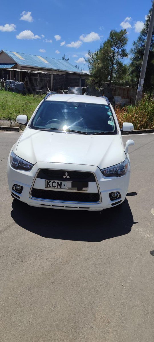 Am_Josey_'s tweet photo. @biz_kot Mitaubishi rvr,nipeeni 950k https://t.co/NZOaUJ2URe