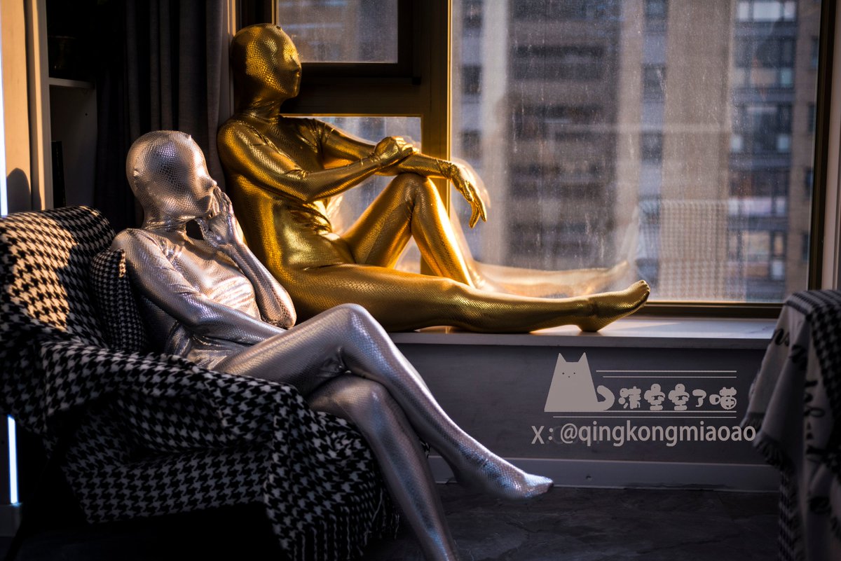 春天到了！
拍片最合适的季节！！
另一只娃<a href="/Mr_OrangeC/">Mr.Orange</a>
#zentai #zentaigirl #zentaisuit #encasement 
#全包紧身衣 #ゼンタイ #全身タイツ
