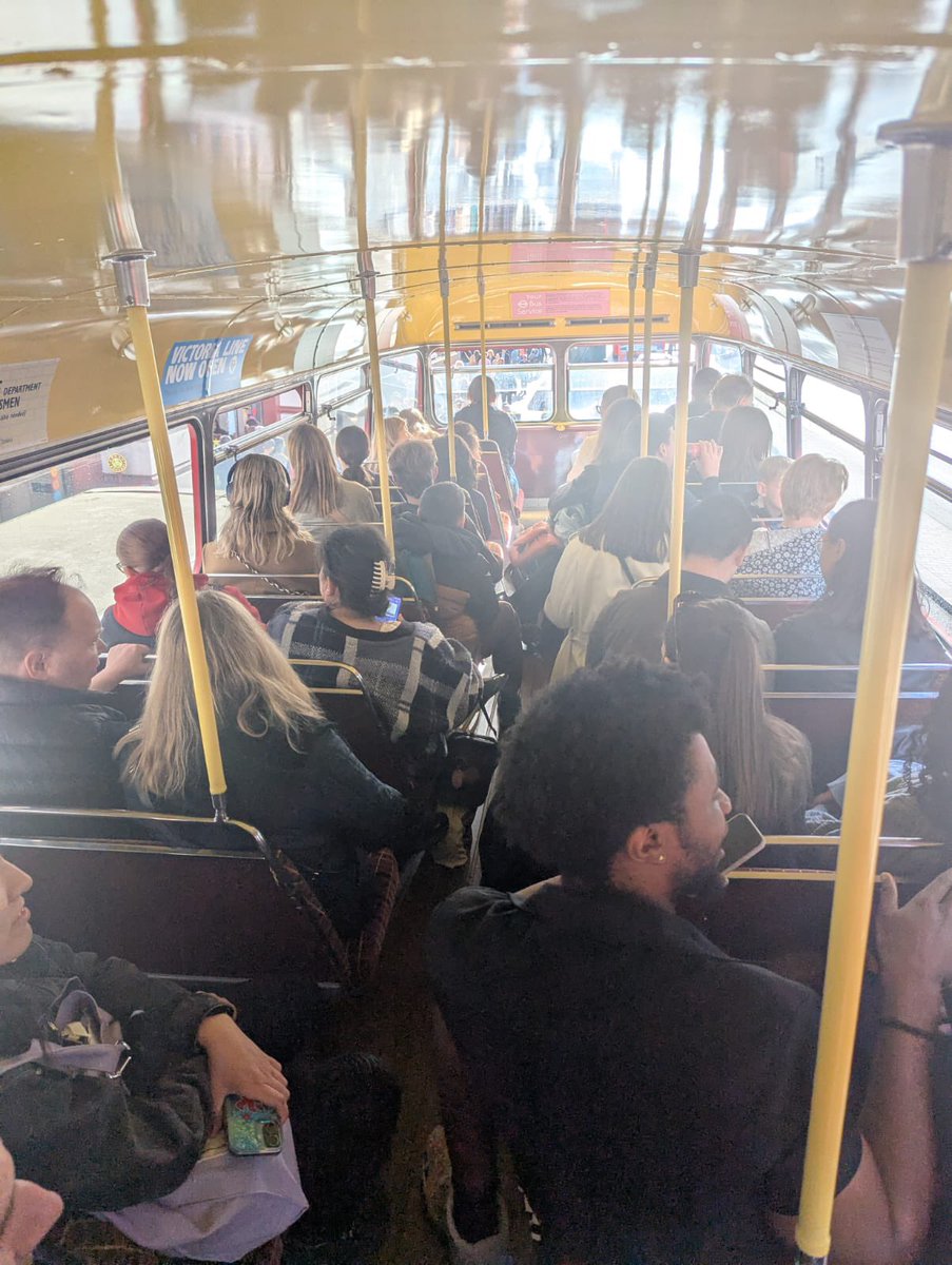 EdwardAdoo's tweet photo. Wow what a day on Route 19. Memorable day. Every bus was full. Long queues. Lots of love for the Routemasters and RTs in service. Especially the gibson ticket machine. Thanks to Donald for sharing the photos. #london #buses #vintage #routemasters #route19 https://t.co/6oV7YOFg17